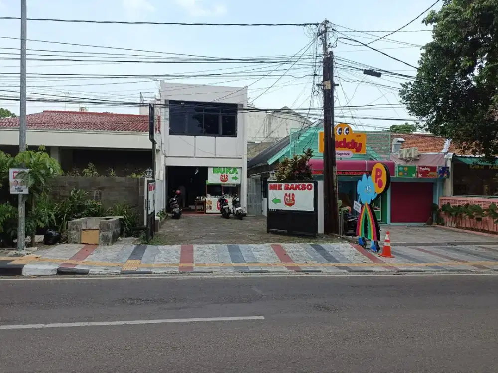 Ruko Di Mainroad Lokasi Strategis sayap Riau Bandung