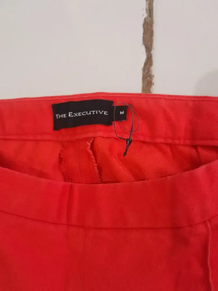 RED THE EXECUTIVE