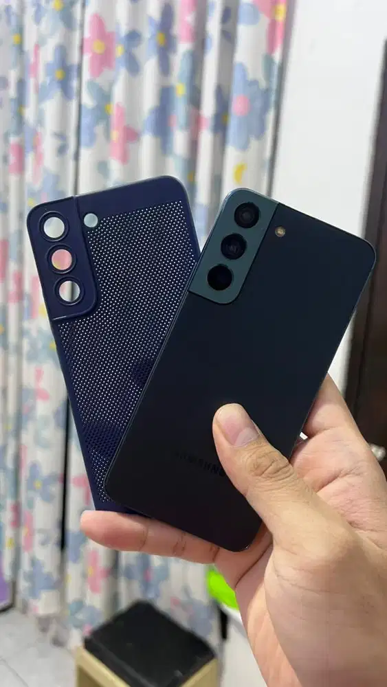 Samsung Galaxy S22 256GB – Ex Beacukai All Operator – Mulus