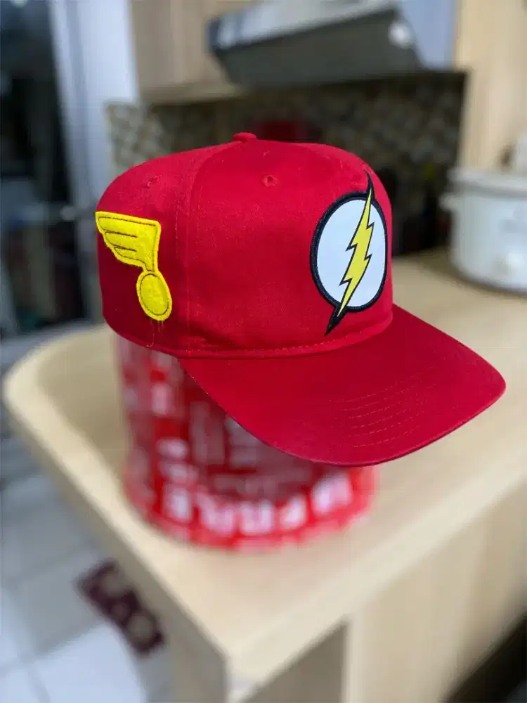TOPI KARAKTER THE FLASH ORI BY DC YOUTH BISA DEWASA PRELOVED
