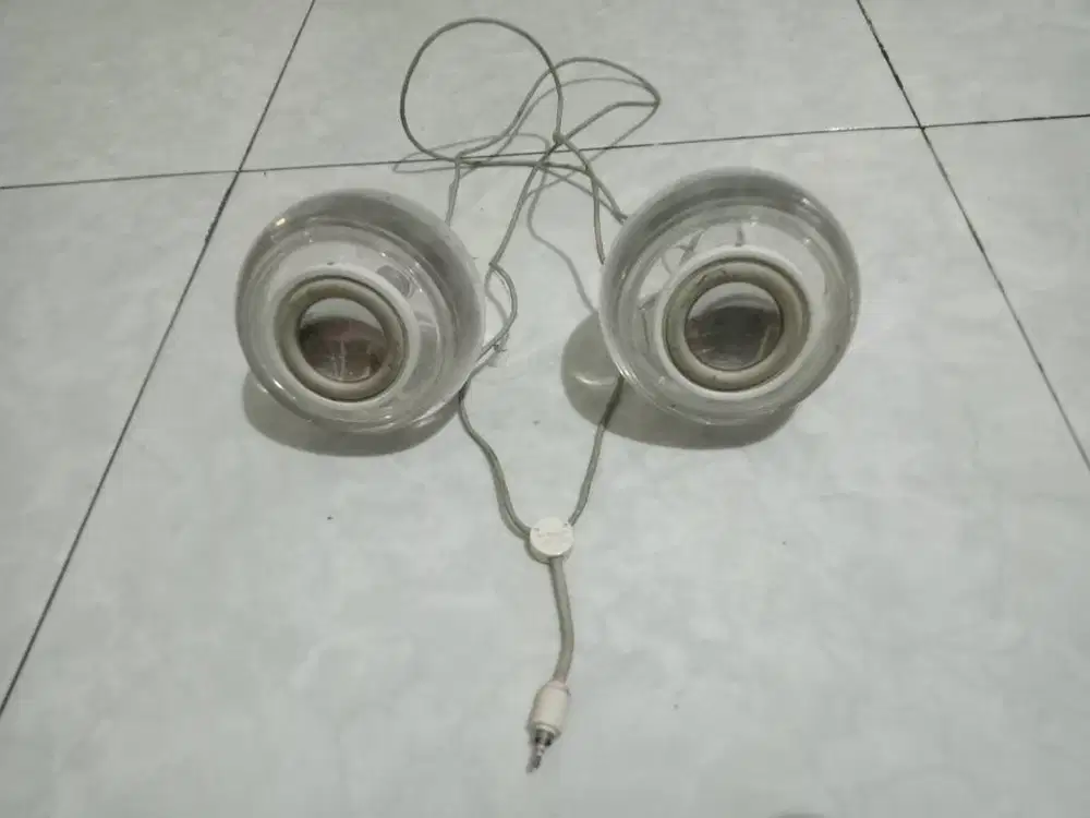 Speaker .. UNIK .. Apple Pro Speakers (Tembus Pandang)