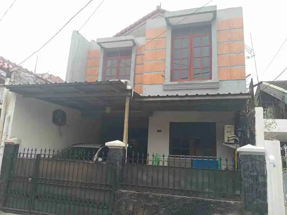 Rumah dijual Rawamangun 2 Lantai dekat veldron dan Mall Harga Bu