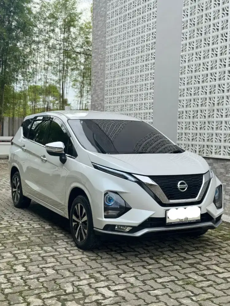 Dijual 1 Unit Mobil Pribadi Livina 2019 Matic Type VL