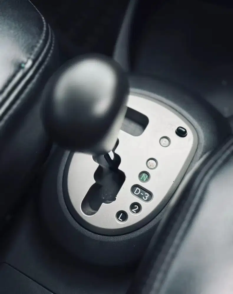 Toyota Yaris 2011 Bensin