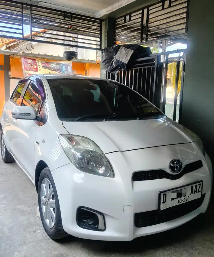 Toyota Yaris 2013 facelift double airbags