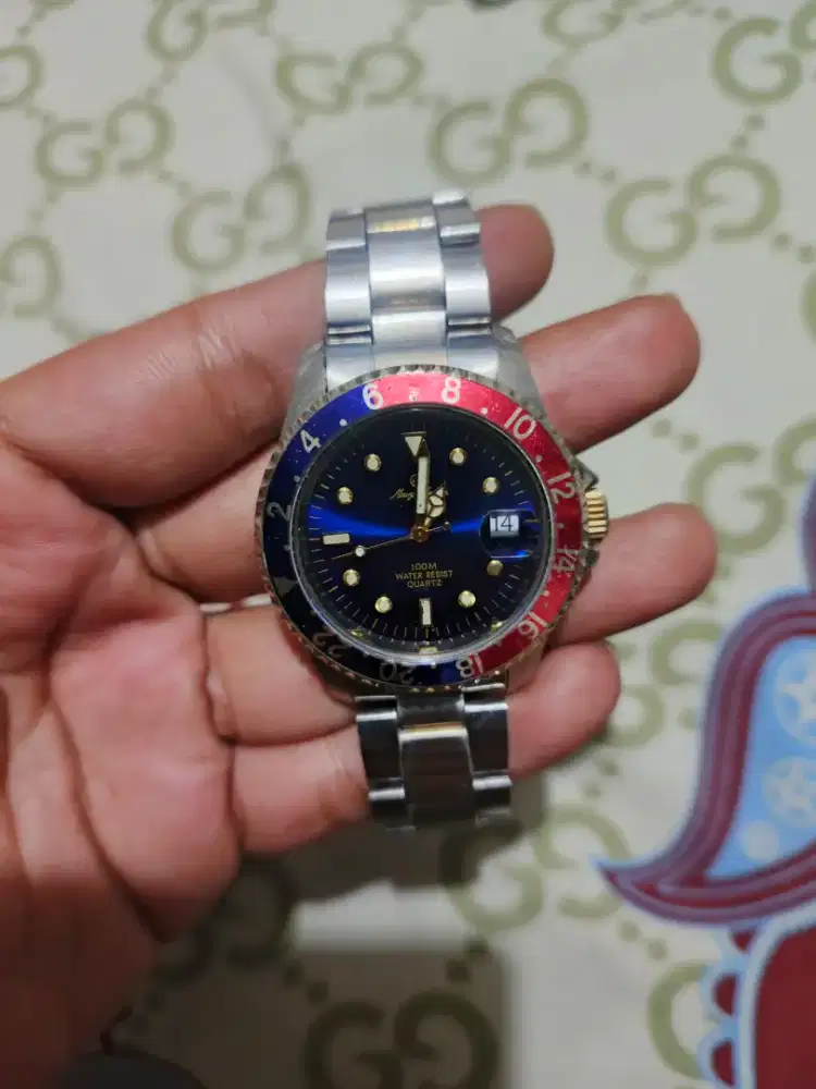 Jam tangan Mavy Maison