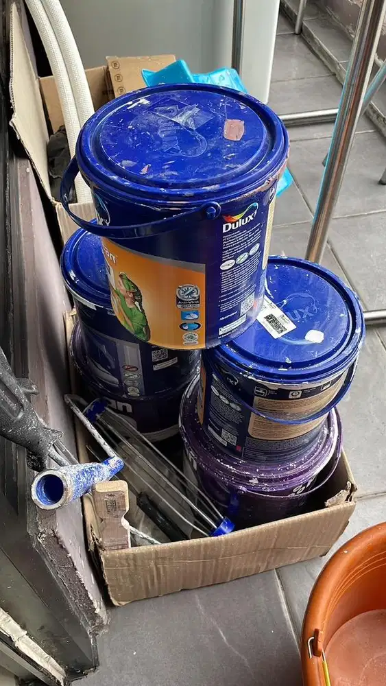 Cat Tembok Dulux Easy Clean Bekas