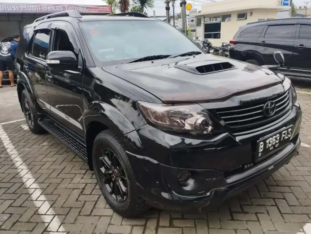 Fortuner VNT TRD 2015  AT (ANTIK)