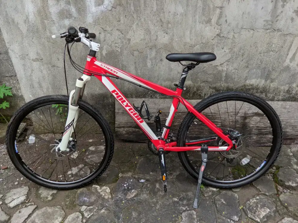 Sepeda MTB Polygon Xtrada 4