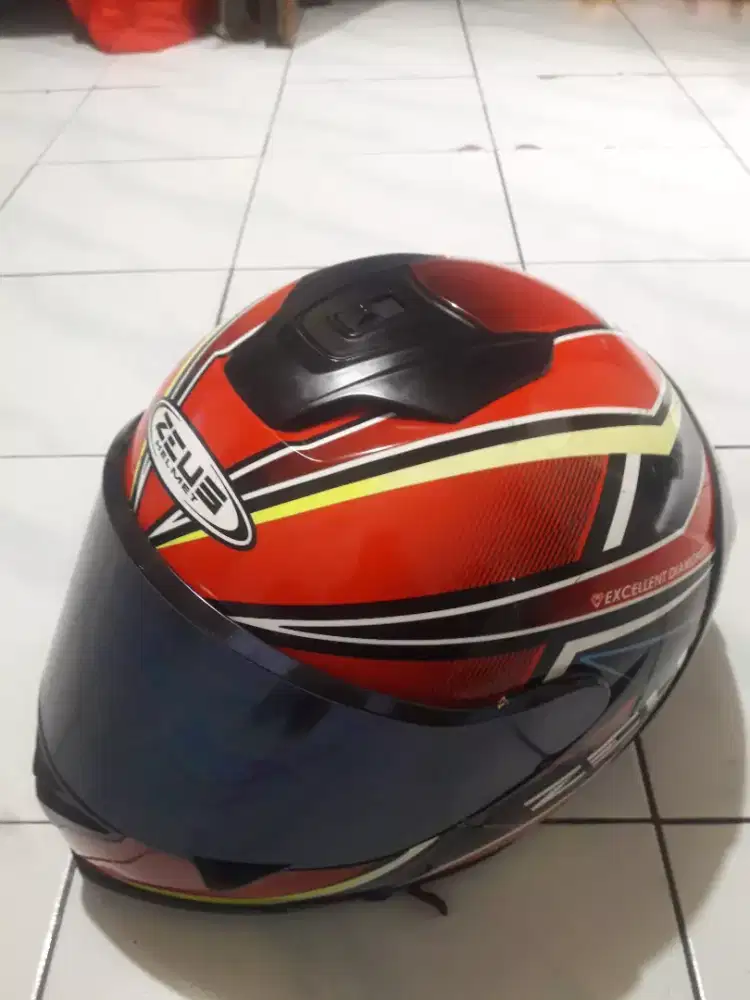 HELM ZEUS ZS-822B UKURAN XL