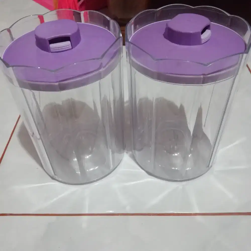 toples tupperware