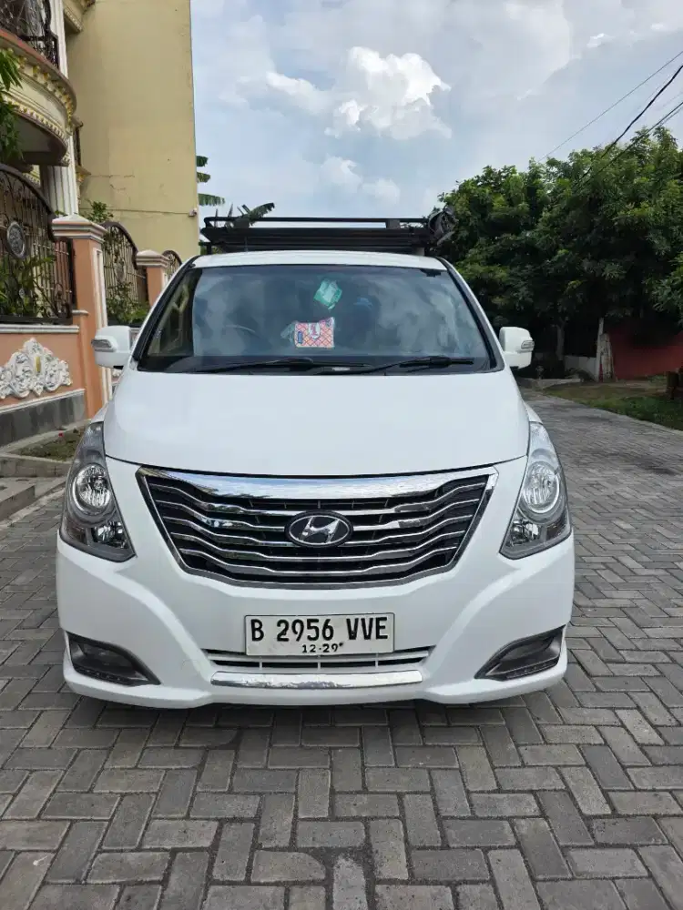 Hyundai h1 royale alphard korea