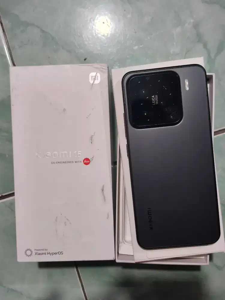 Xiomi Mi 15 Ram 12/512 Fullset