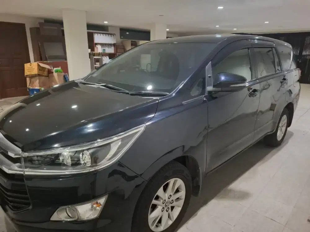 Innova V Diesel matic 2020 (km. 78rb)