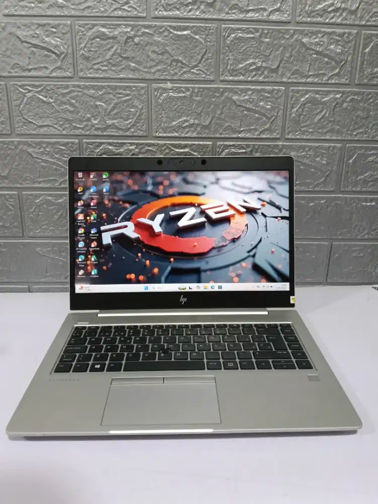 Hp Elitebook 745 G6 touchscreen Ryzen 5 pro 3500u ram 16gb SSD 256gb