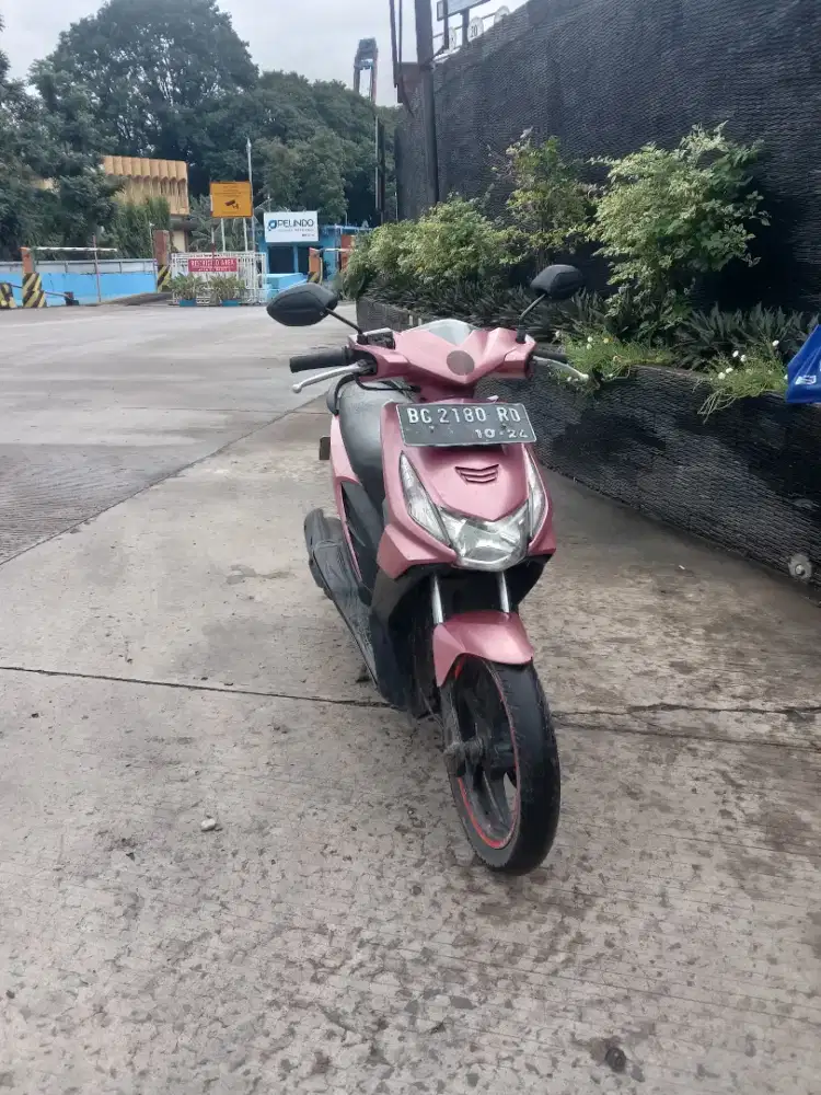 Dijual motor beat tahun 2013 siap pakai