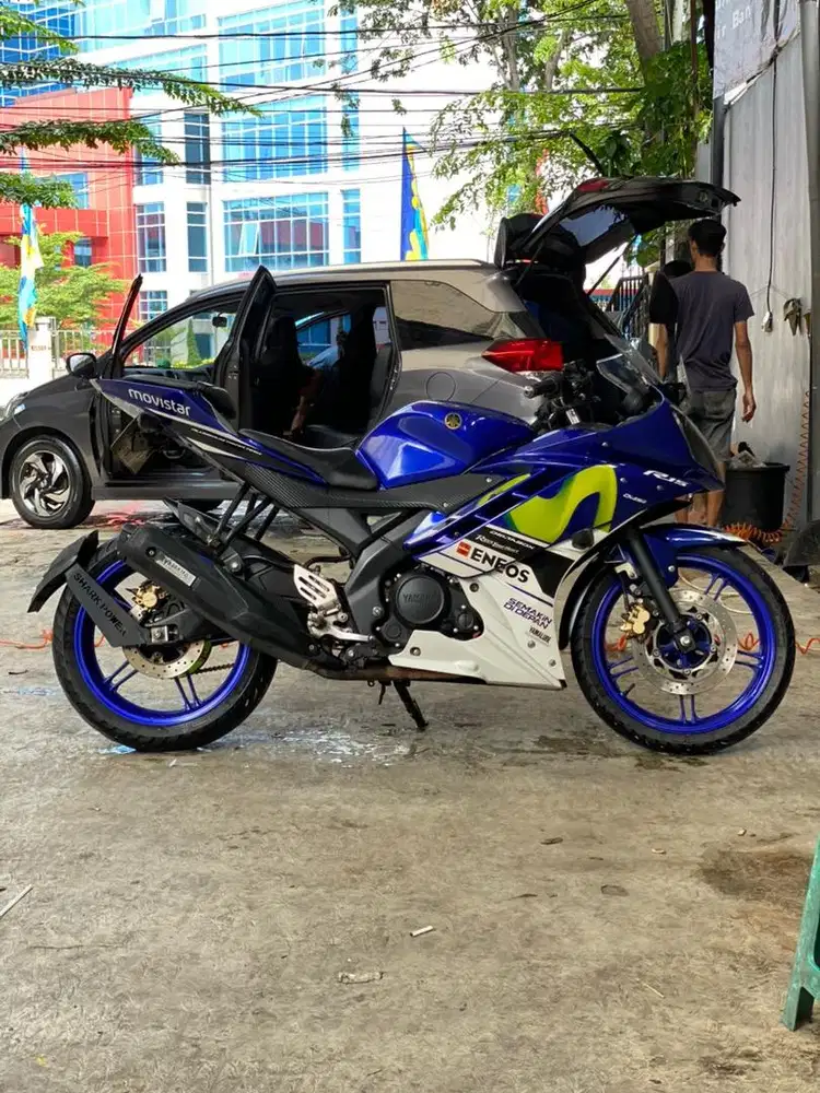Motorcycle Sport Yamaha R15 (blue)