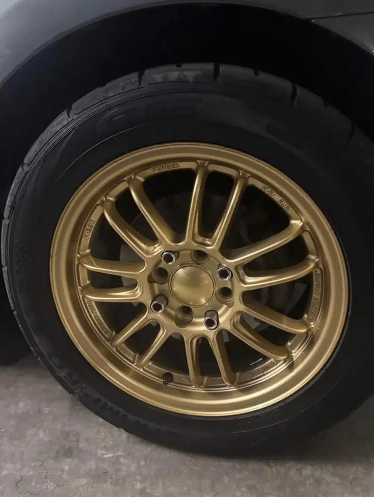 Velg RE30 R15 ex grand livina