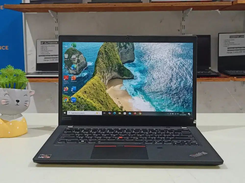 Laptop bekas Lenovo Thinkpad T14 Gen2 AMD Ryzen 7 Pro 5850U Ram 16 GB