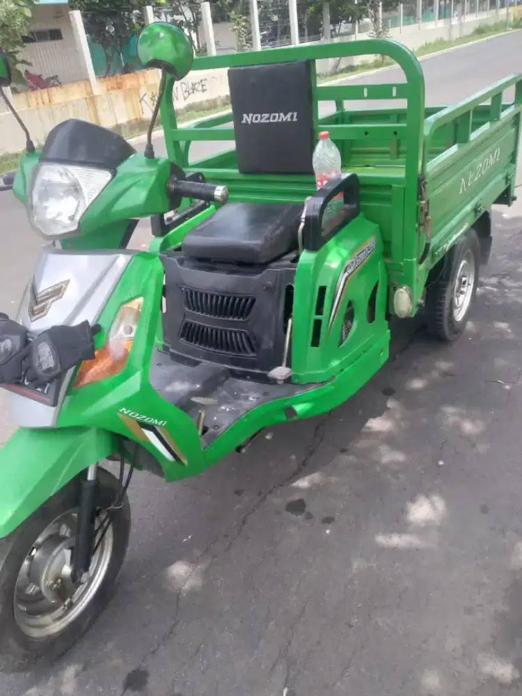 Nazomi baktor roda 3 metic taun 2019