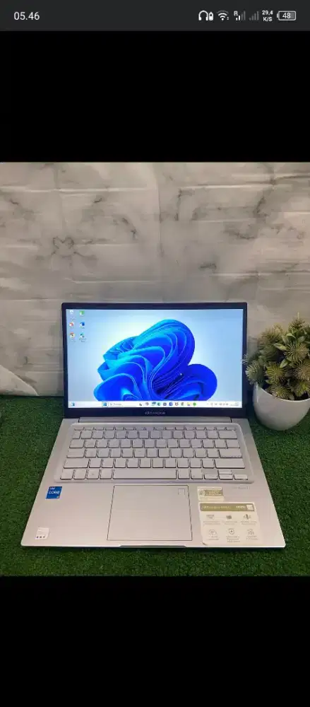 asus vivobook A1404 i5 gen 12