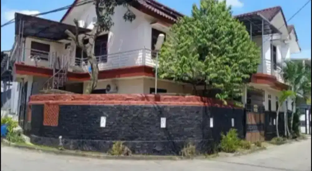 Rumah 2 Lantai Di Jual Dalam Perumahan Pabuaran Cibinong