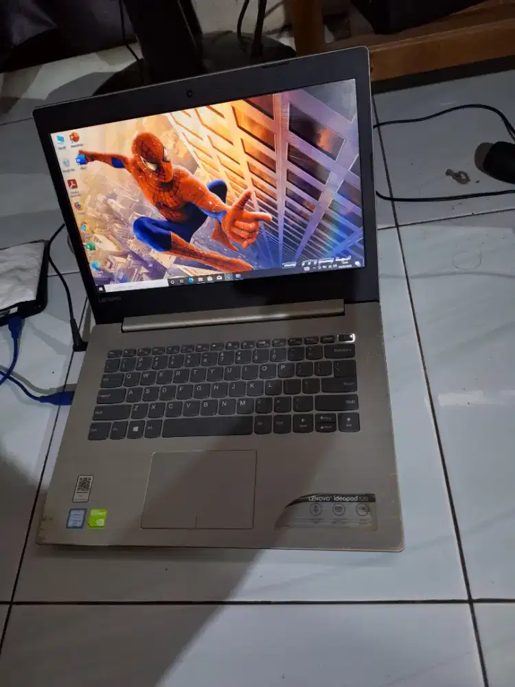 Bismillah dijual laptop lenovo slim core i3 siap pakai