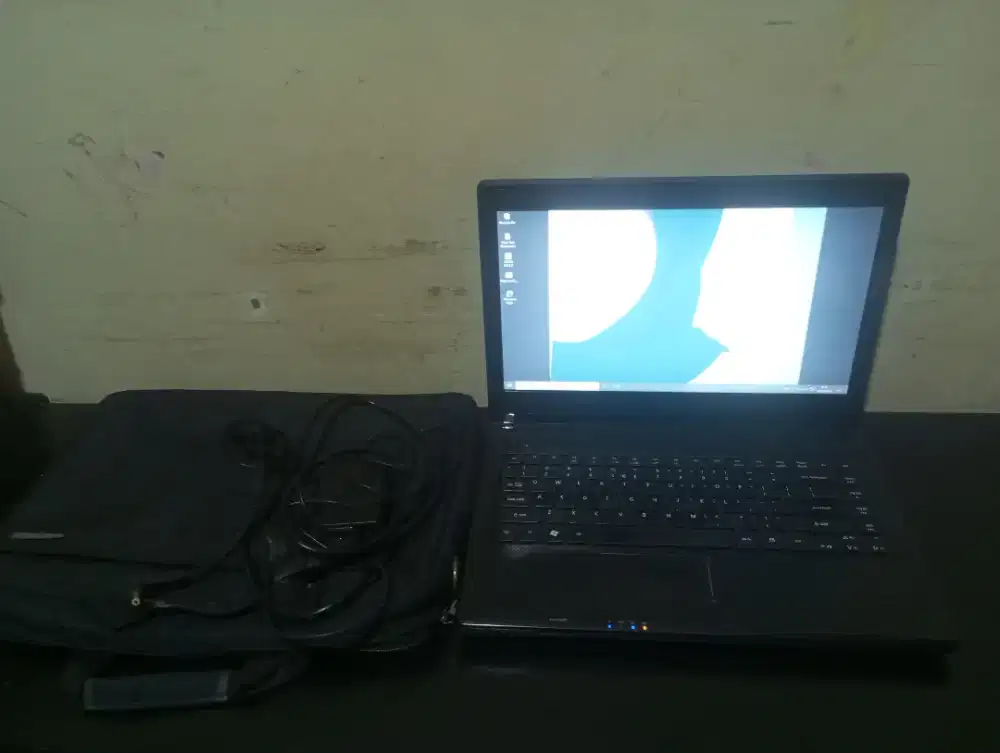 Leptop fullset kumplit