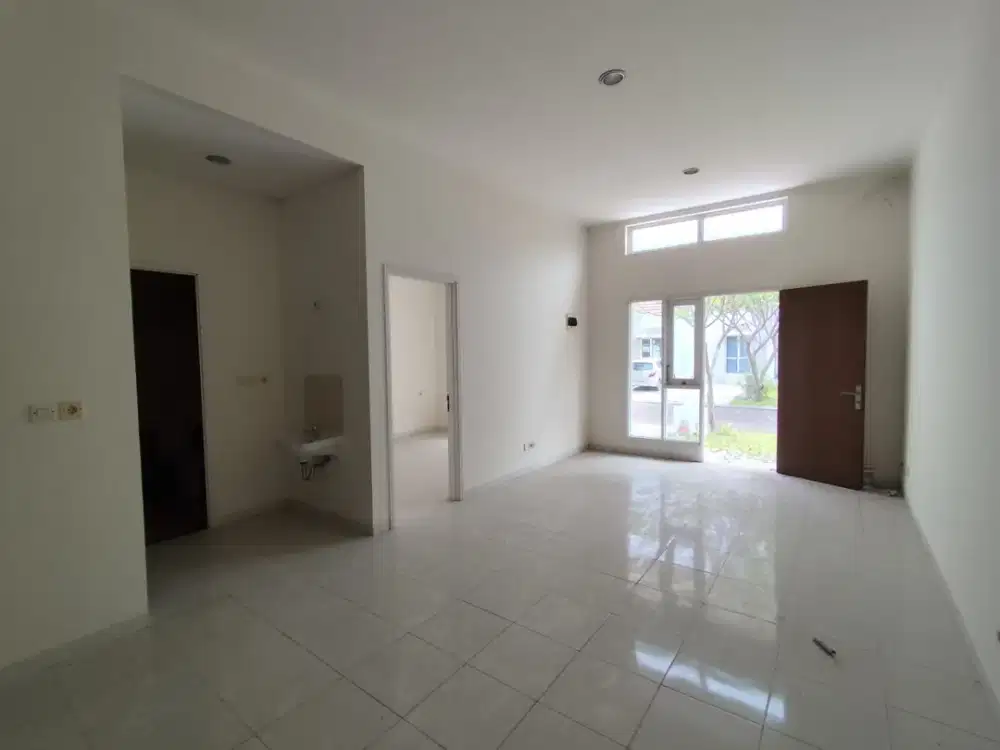 Rumah 1 Lantai Ukuran 7X17 di Suvarna Sutera 1K8000TI