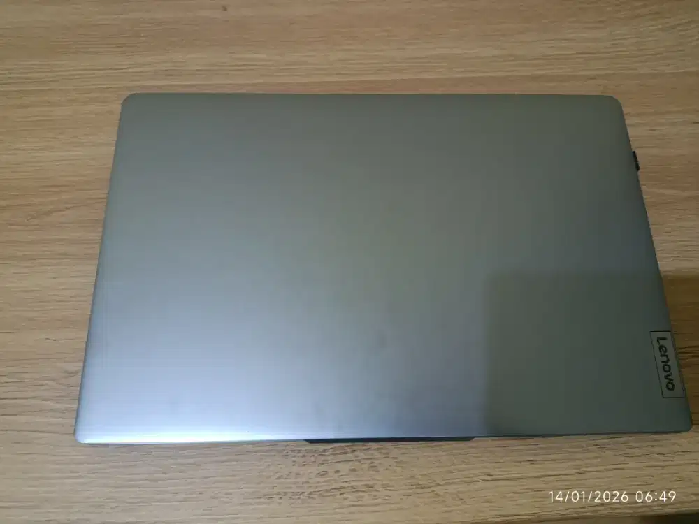 Laptop Lenovo Ideapd Slim Core i3