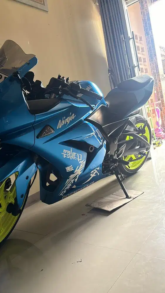 Di jual Ninja 250 cc