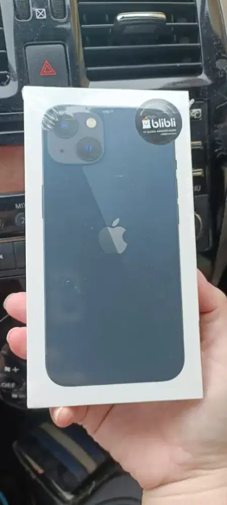iPhone 13 black memori 128gb new garansi resmi