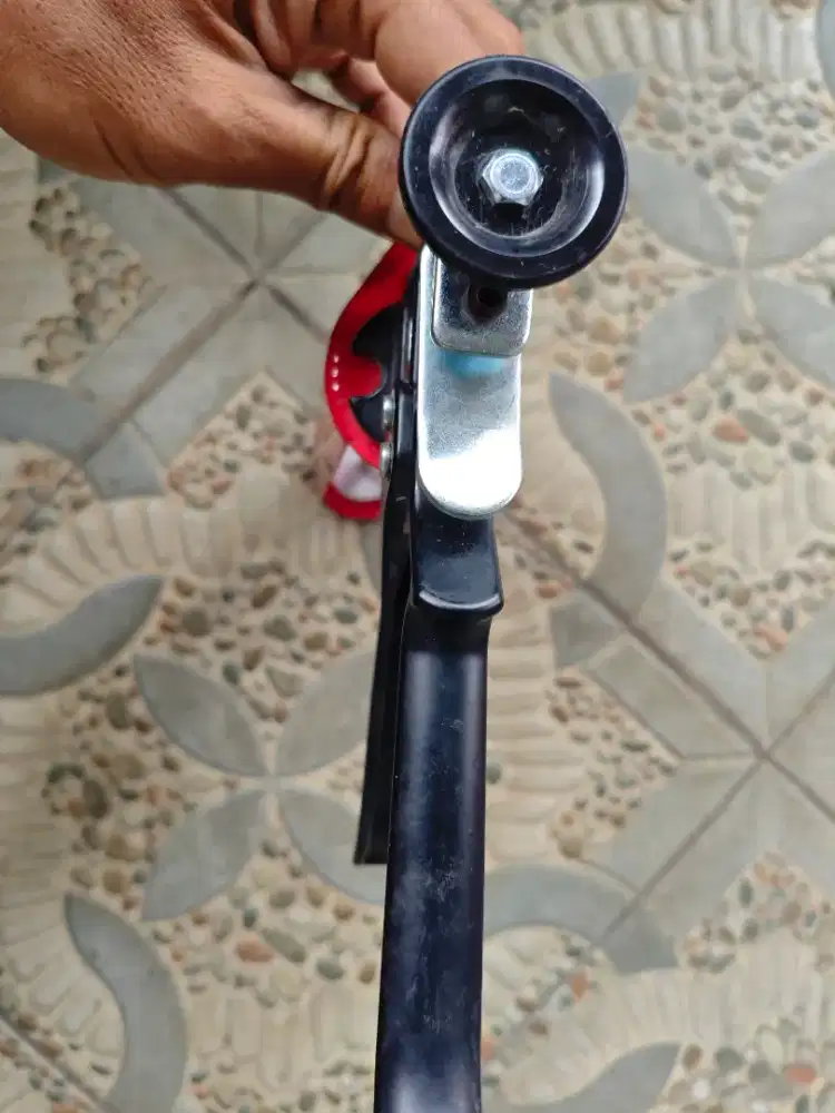 Alat tembak (gun injection) chemical anchor