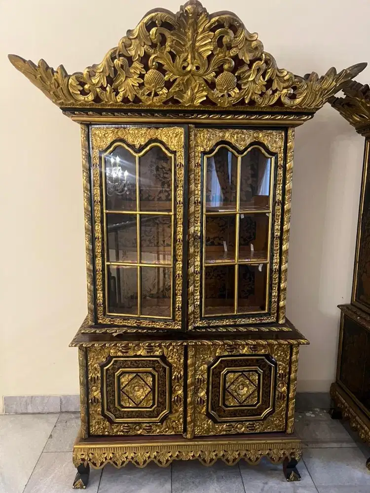 Lemari palembang Antik