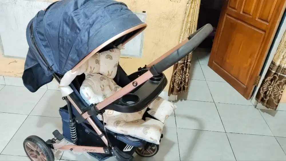 Stroler Bayi Merek Pliko