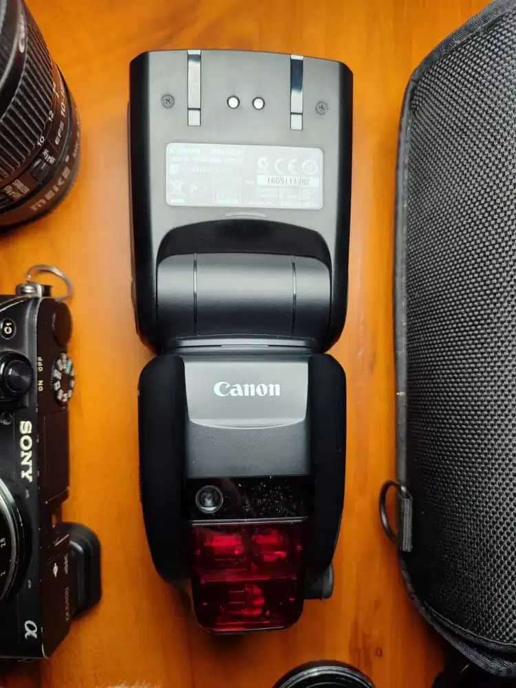 Flash Canon Speedlite 600EX-RT + Pouch Flash