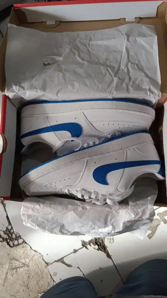 Sepatu Nike Court Vision Low Langka