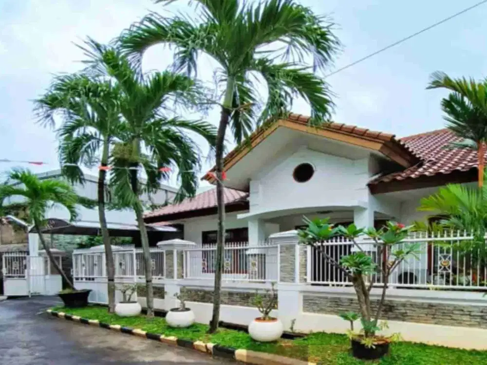 Dijual Rumah Bagus Siap Huni di Bintaro Sektor 9
