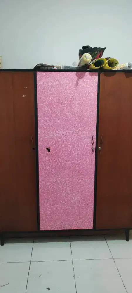 Lemari Baju Jati 3 Pintu
