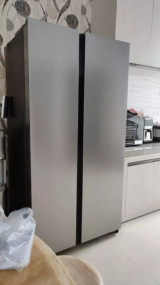 Samsung Kulkas Side by Side 2 Pintu 583 Liter - RS57DG4000M9/SL