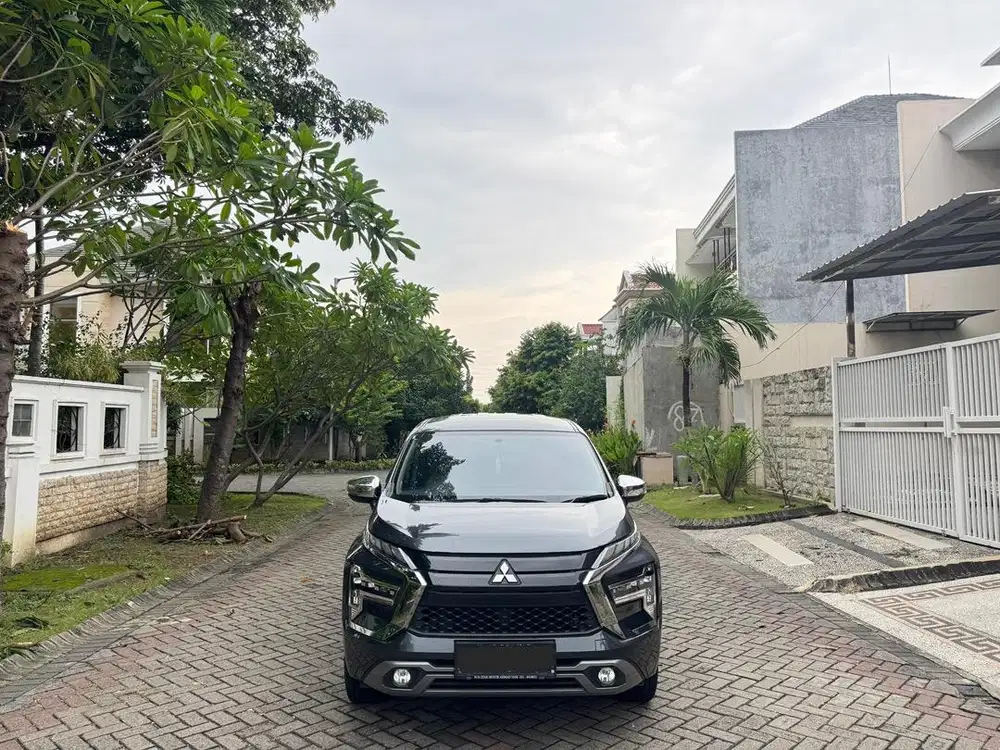 Mitsubishi Xpander 1.5 Ultimate 2022 Matic Grey Facelift Plat L