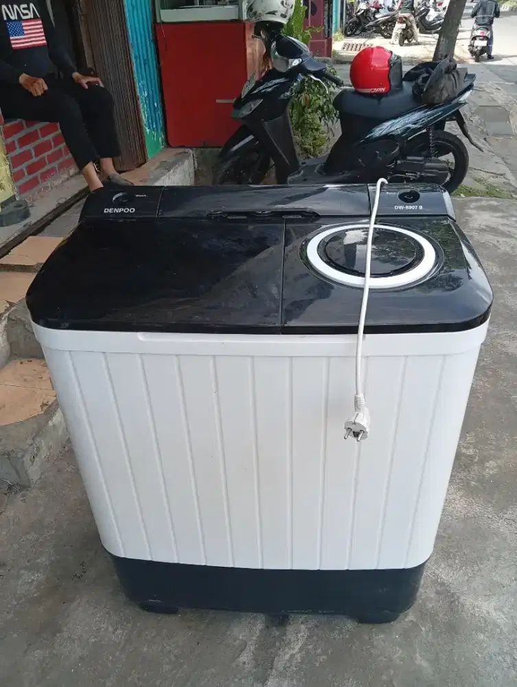 Mesin cuci bekas 2 tabung Mer Denpo Mulus Ory kap 9 kg