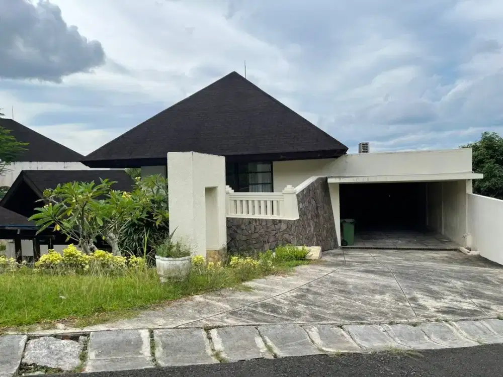 DISEWAKAN RUMAH FULL FURNISH DI THE HILL RESIDENCE – EK