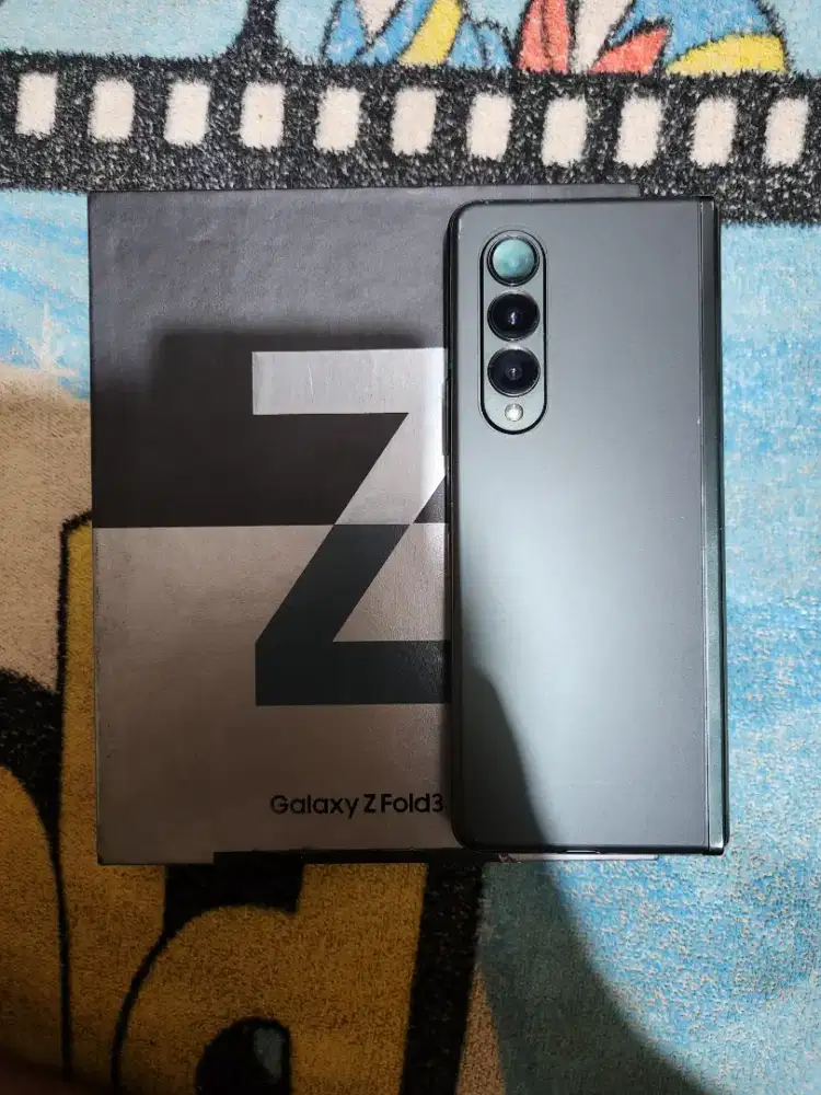 Samsung Galaxy Z Fold 3 5G 12/512gb Sein