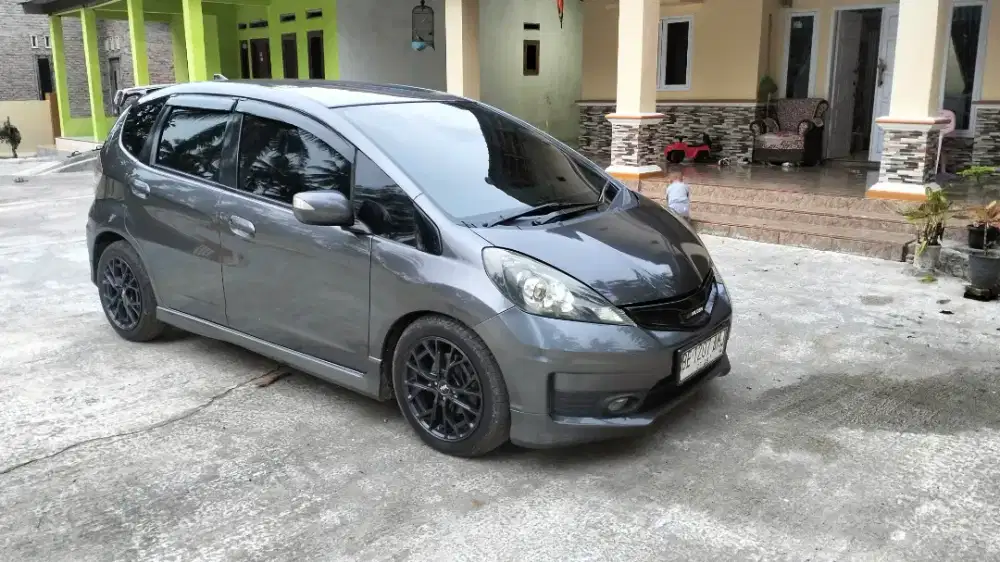 Honda jazz RS metik 2013