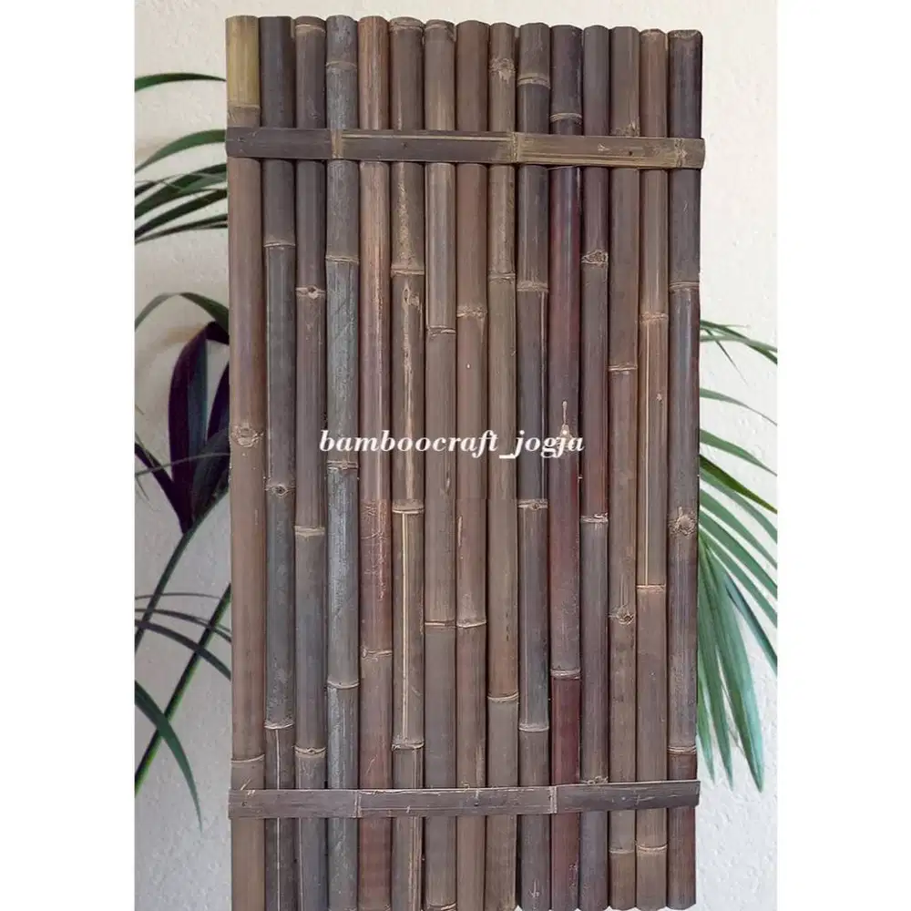 pagar bamabu hitam utuh  100 x180 cm