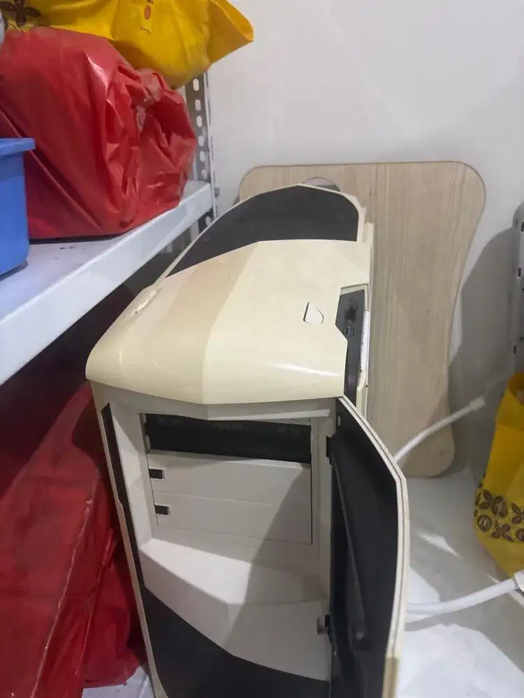 Pc dan bonus monitor