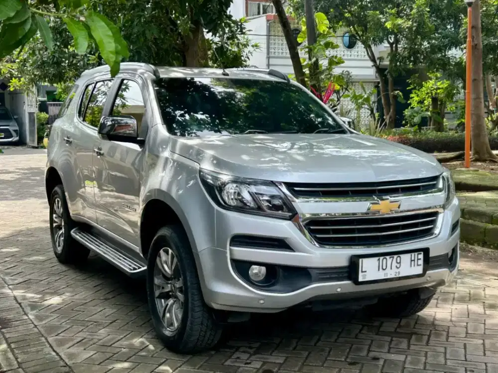 Chevrolet Trailblazer LTZ Facelift DISEL IRIT AT Pajak Hidup TERMURAH