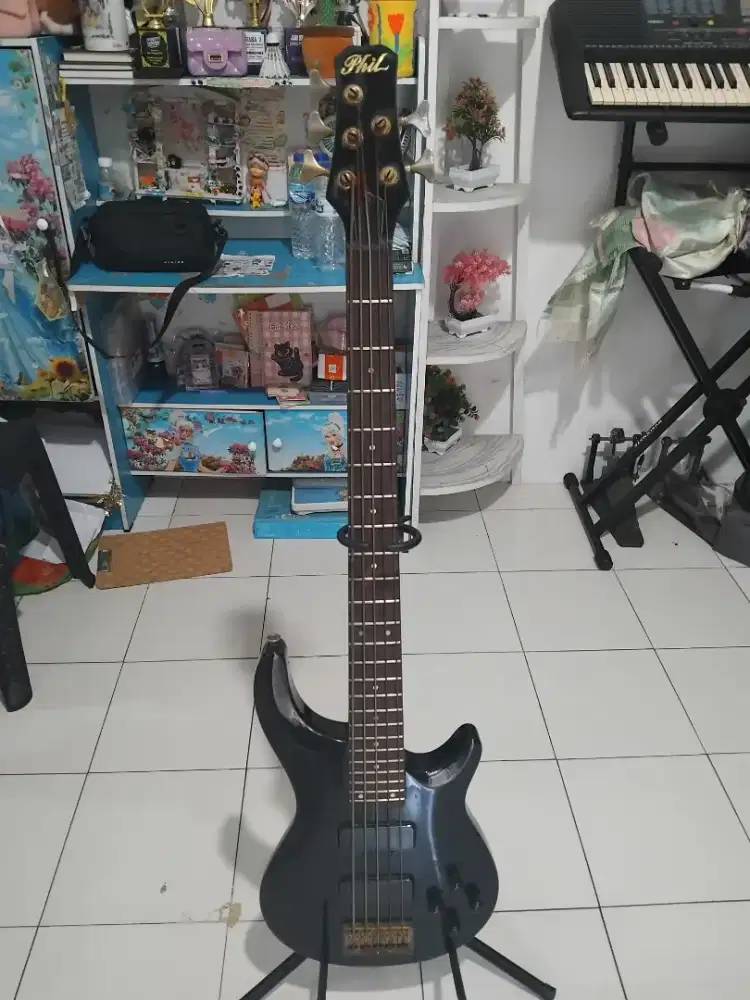 Gitar bass phil 5 senar