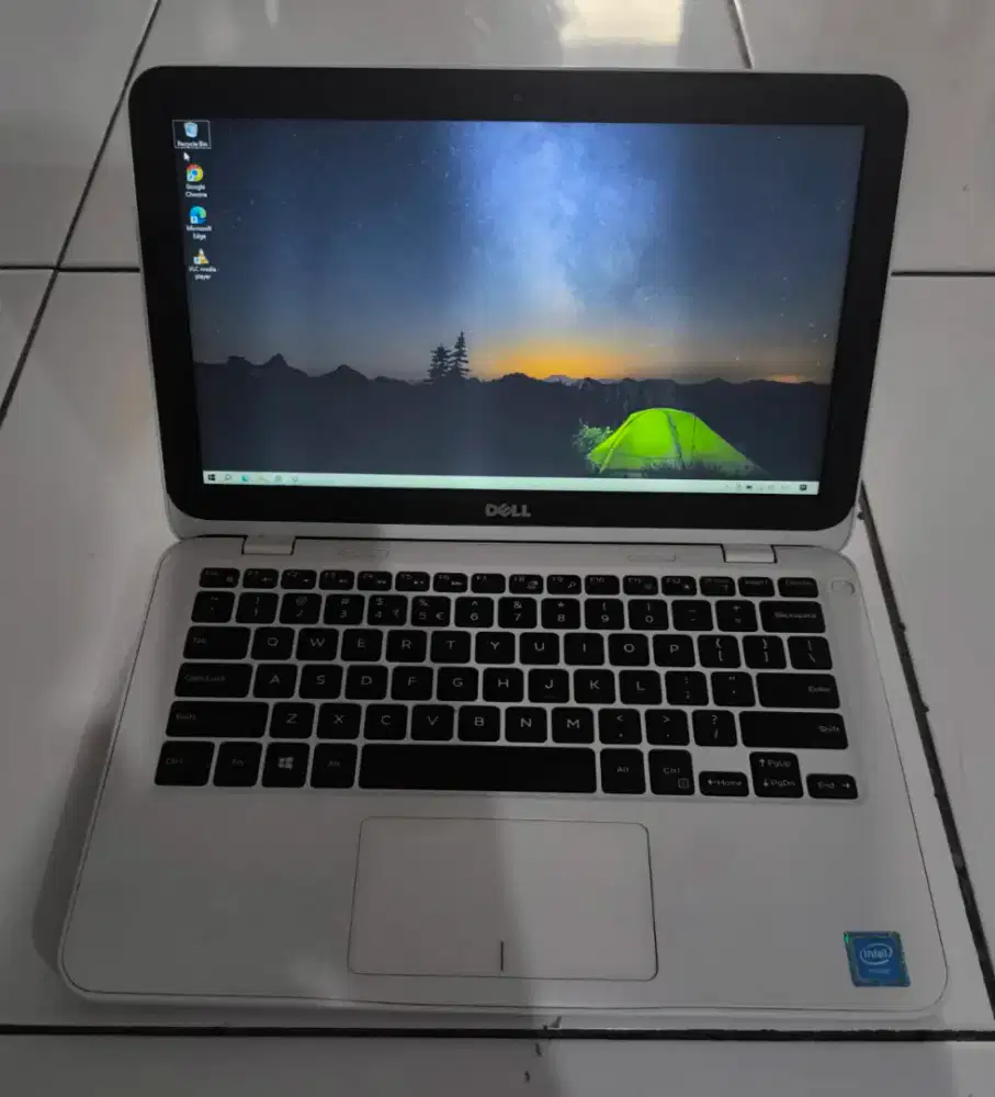 Asus 12 in mulus normal ram 8 SSD 256 batre 3 jam wind 20 siap pakai